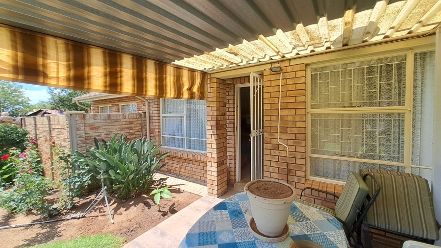 3 Bedroom Property for Sale in Fleurdal Free State